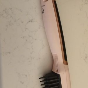 Calista brush curler